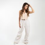 Chaleco cropped beige