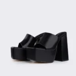 Sandalias de tacón negro
