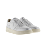 Seul blanco y plateado
